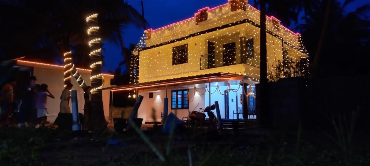 Enocean Homestay Cherai Beach Exterior photo