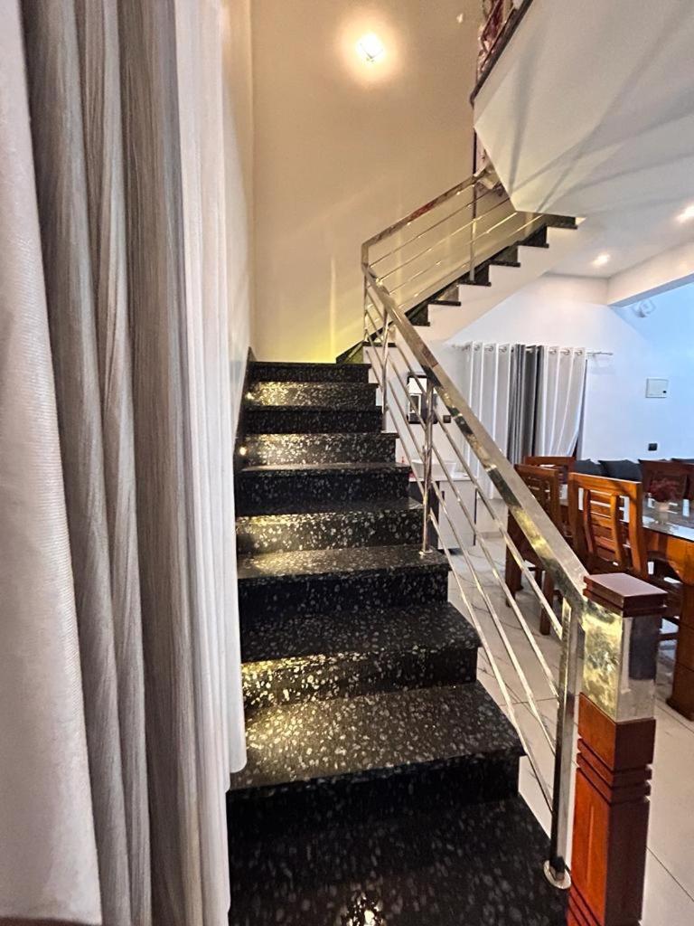 Enocean Homestay Cherai Beach Exterior photo